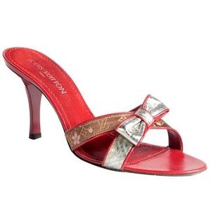 LOUIS VUITTON Monogram Open Toe Slip On Sandals